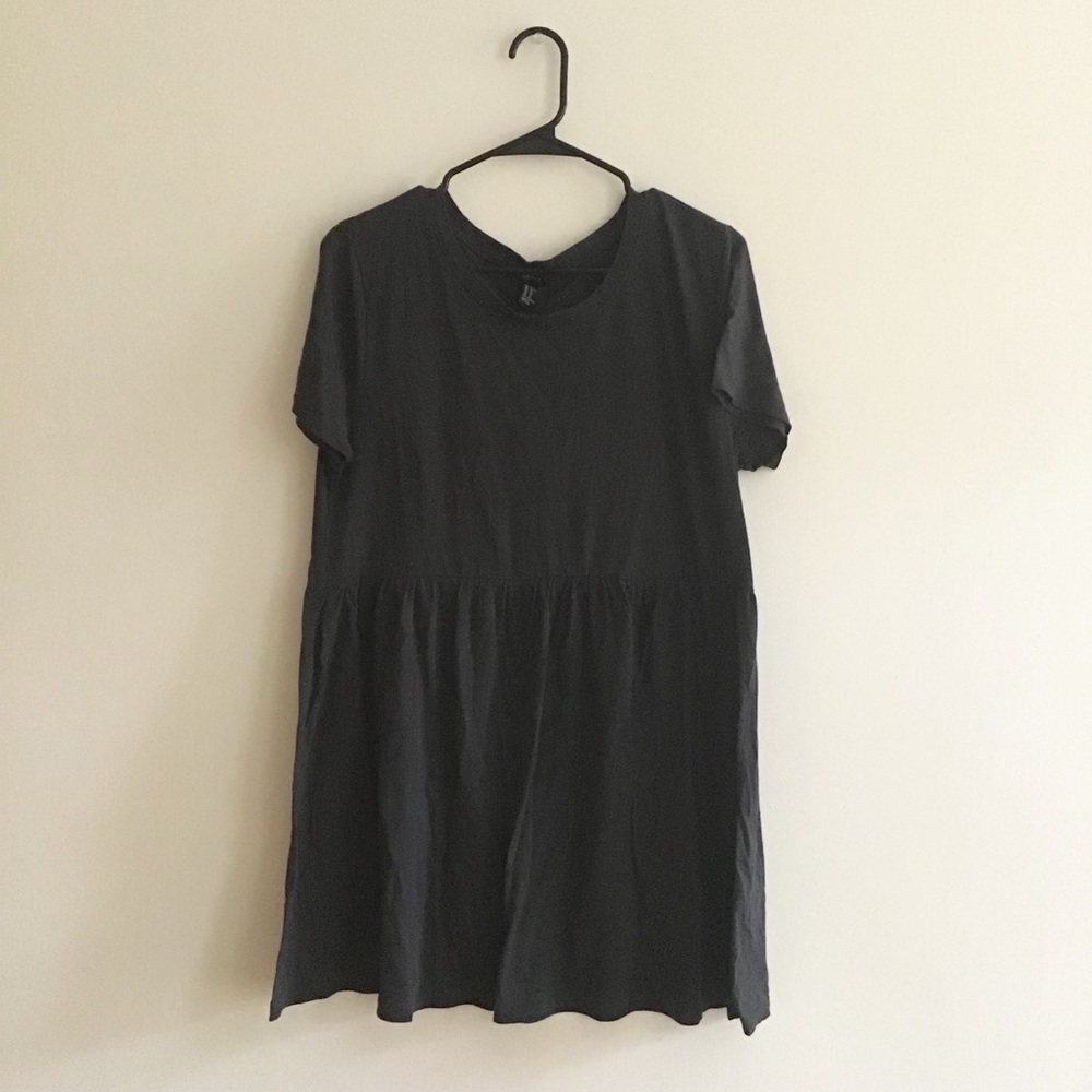 FOREVER 21 Babydoll Mini Dress / Top
